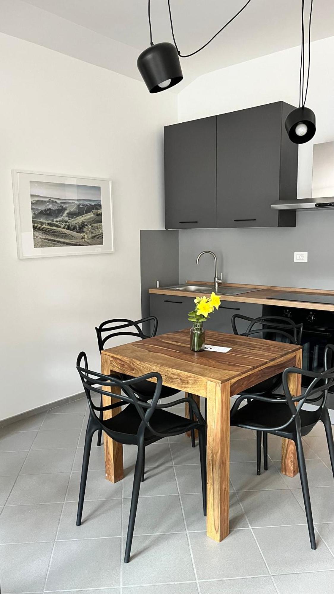 San Martino Holiday Apartments Nizza Monferrato Buitenkant foto